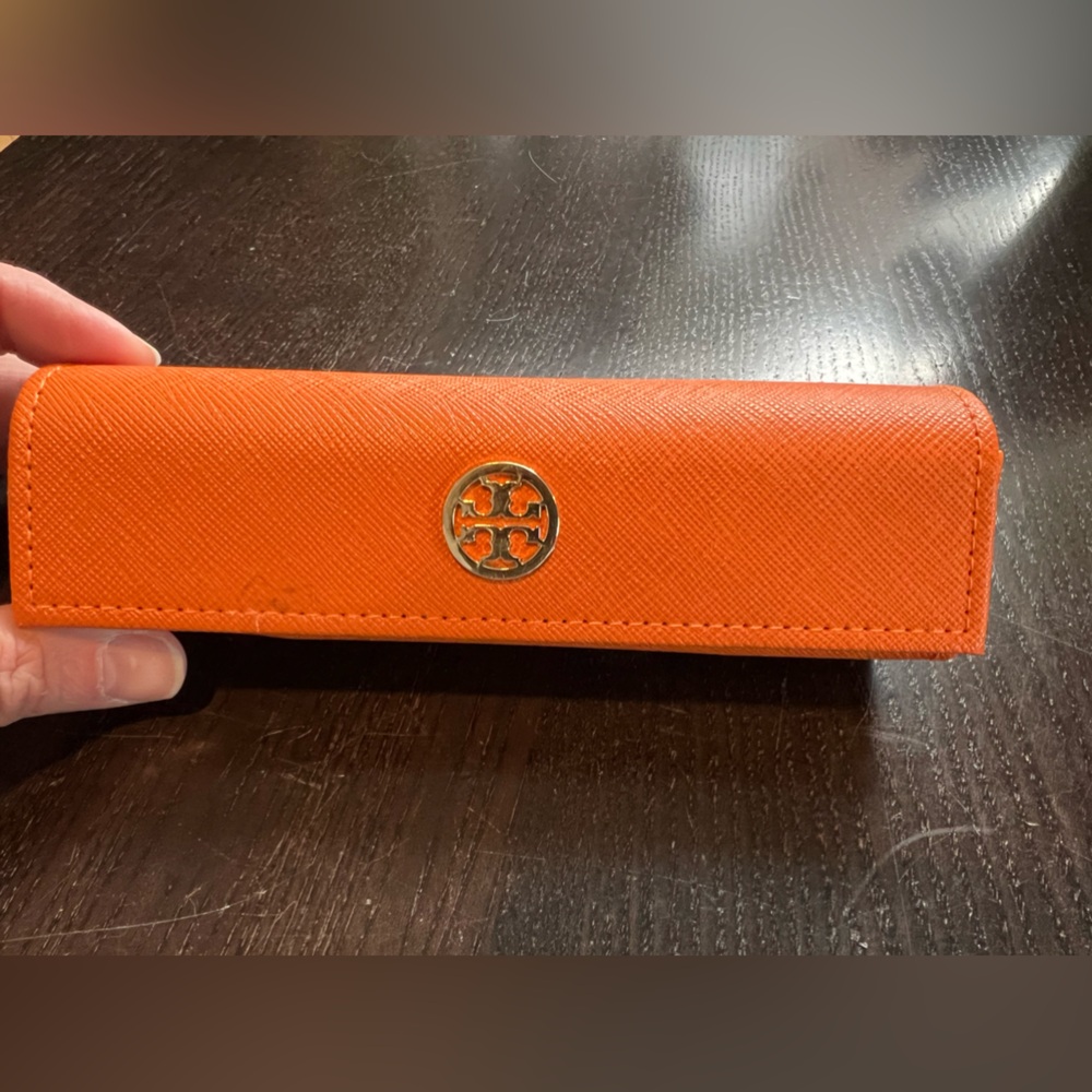 Tory Burch eyeglass case Orange